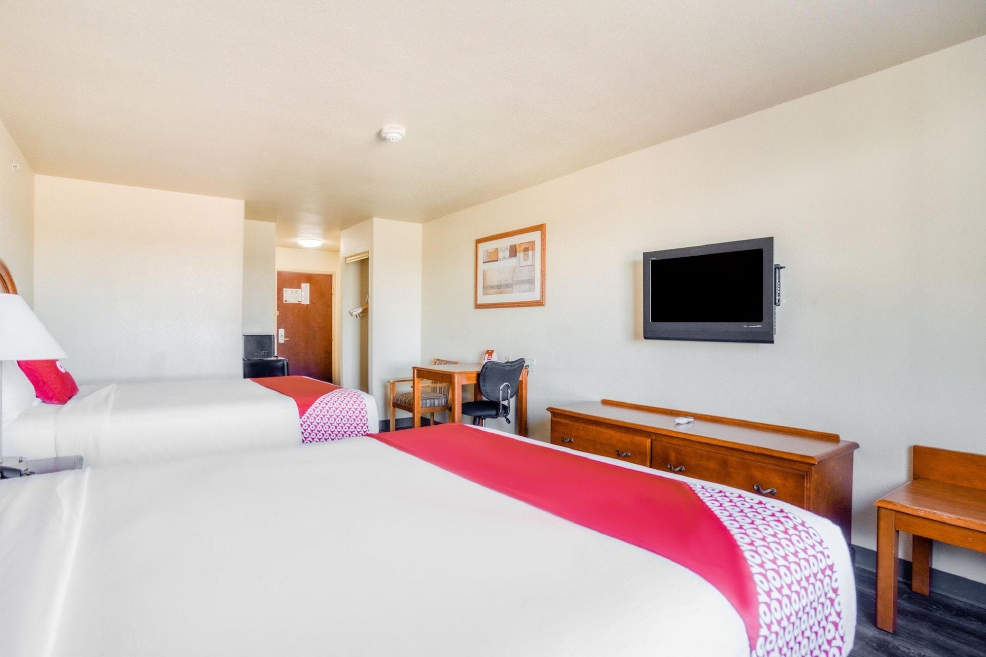 Days Inn & Suites By Wyndham Wichita Falls Buitenkant foto